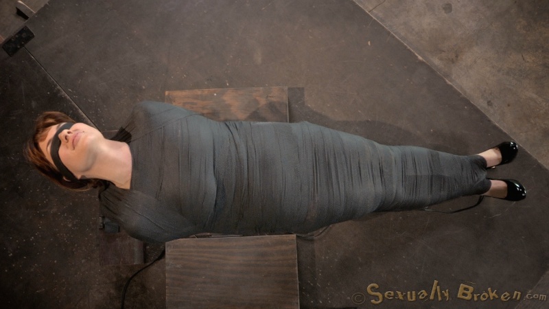 Wrapped like a mummy girl can only suck