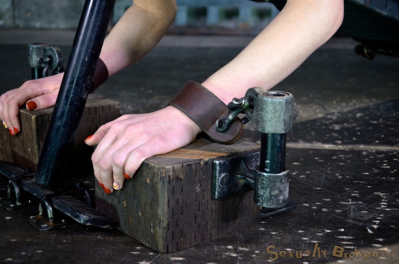 Redhead teen slut likes leather belts and cruel behavior